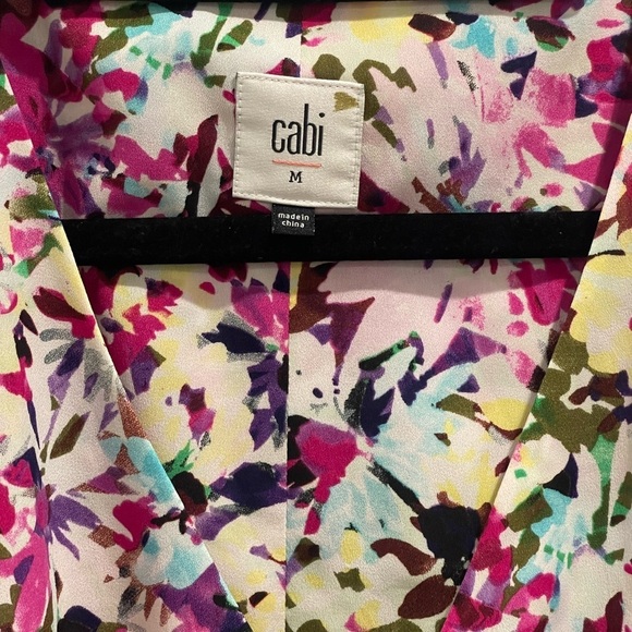 Cabi Colorful Floral Blouse Size Medium - Picture 4 of 7